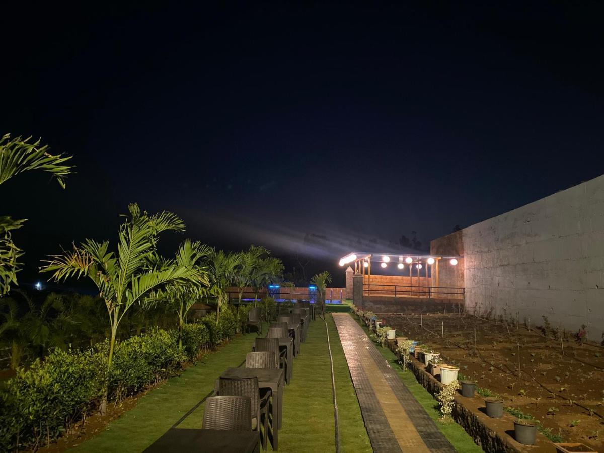 Shivanya Palace Mahābaleshwar Exteriör bild